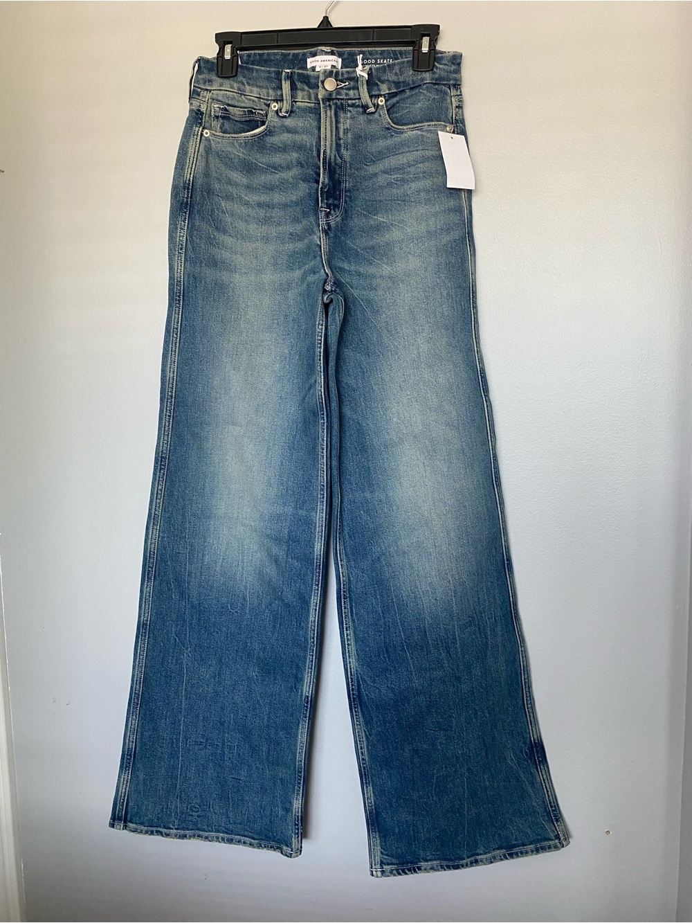 Good American Faded Blue Wide-Leg Jeans